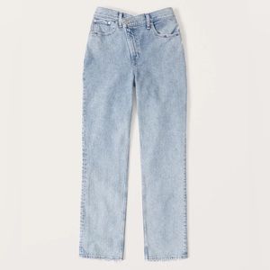 BNWT ABERCROMBIE Curve Love Ultra High Rise 90s Straight Jean Criss Cross Waist